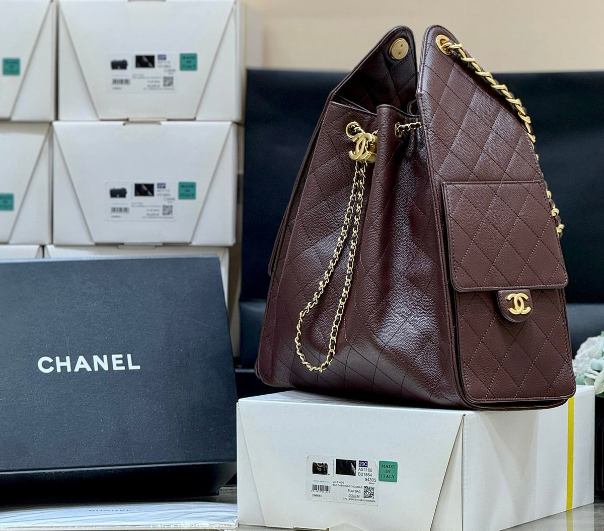 CC 25C Hobo Bag Large 40cm Coffee Caviar GHW 290189