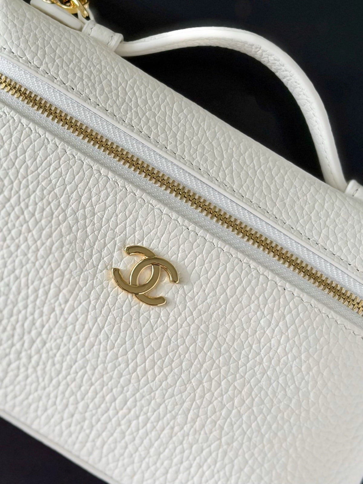 CC 26s Vanity Bag 19.5cm White Cowhide