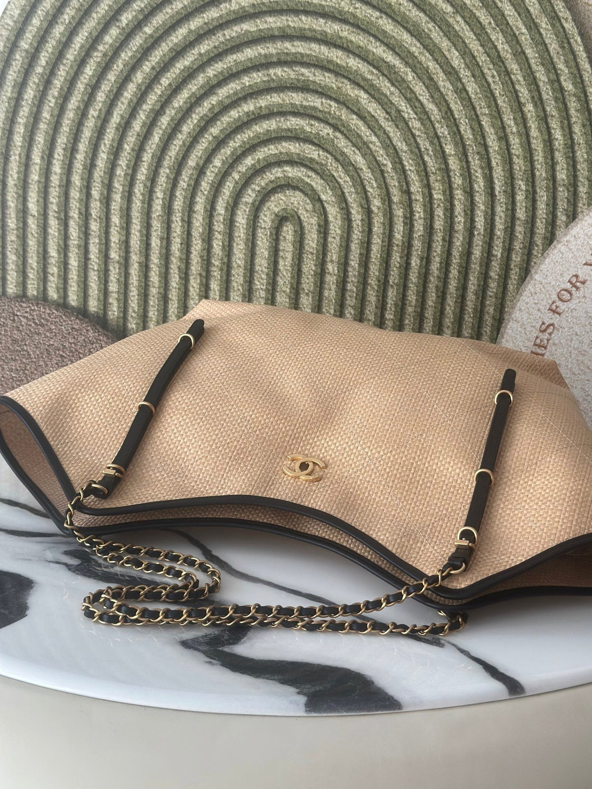 CC Maxi Hobo Bag 43cm Beige Straw Leather