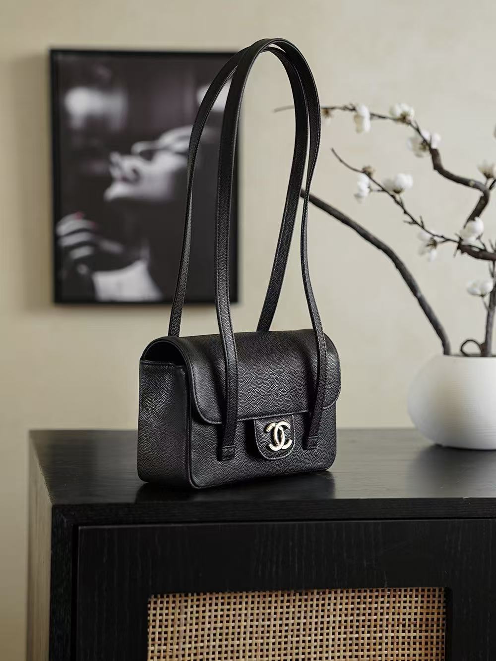 Chanel 2026 Bag 22cm Black Grained Shiny Calfskin