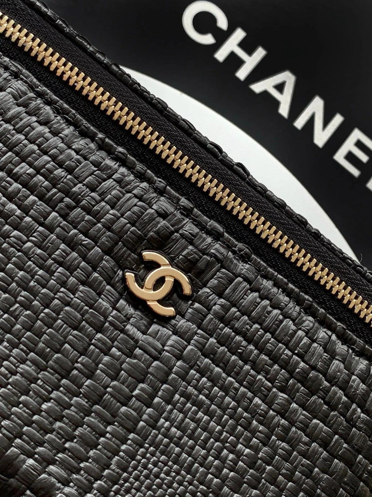 CC 2026 Box Bag 19.5cm Straw Leather 157109