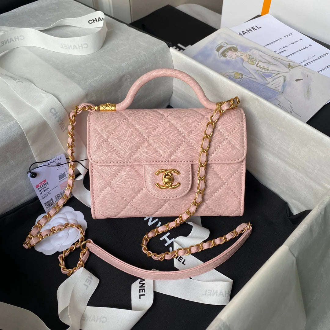 CC  25S FLAP BAG 18 CM IN LIGHT PINK GRAINED LAMBSKIN WITH TOP HANDLE