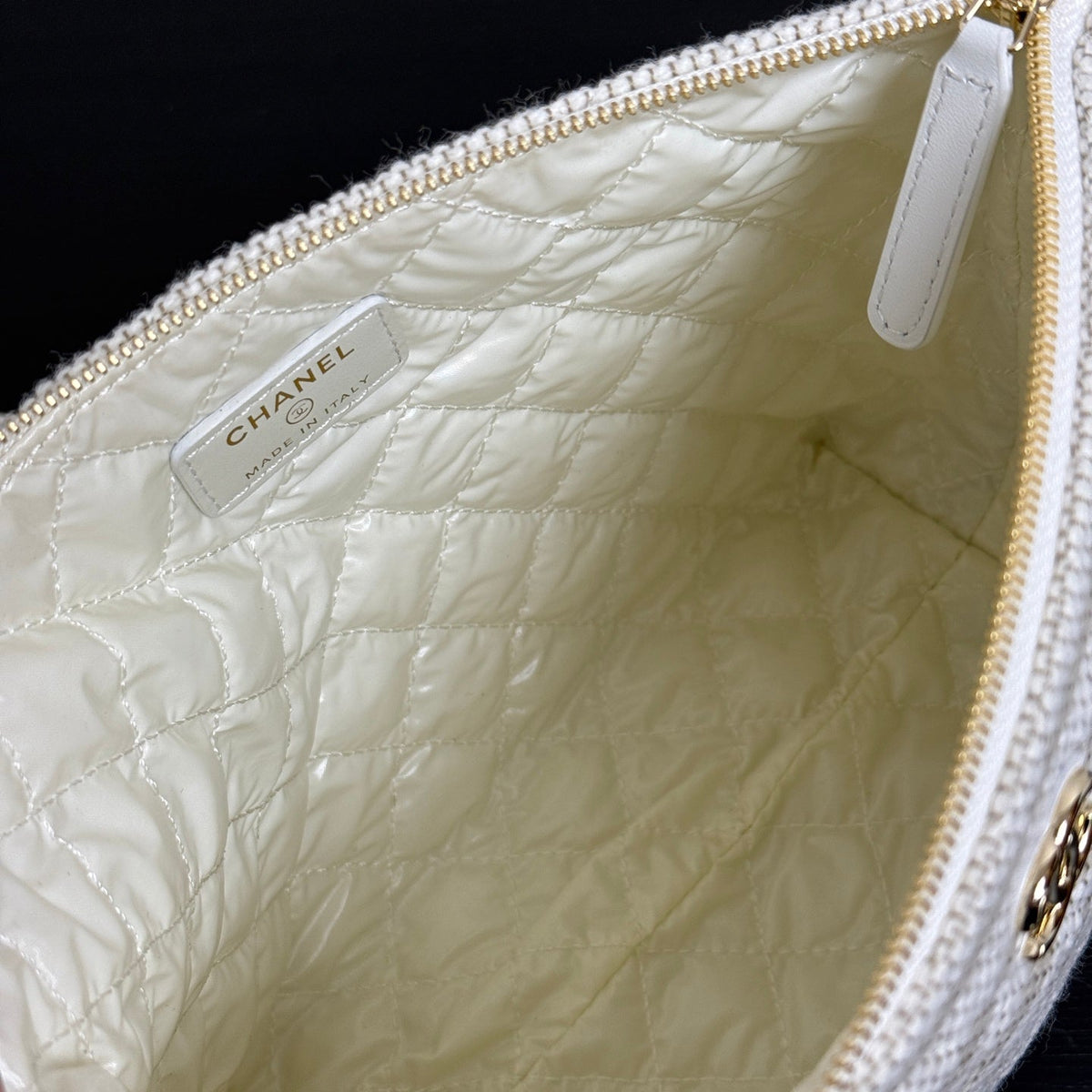 Chanel 26 Woven Clutch 19 White Beige Canvas