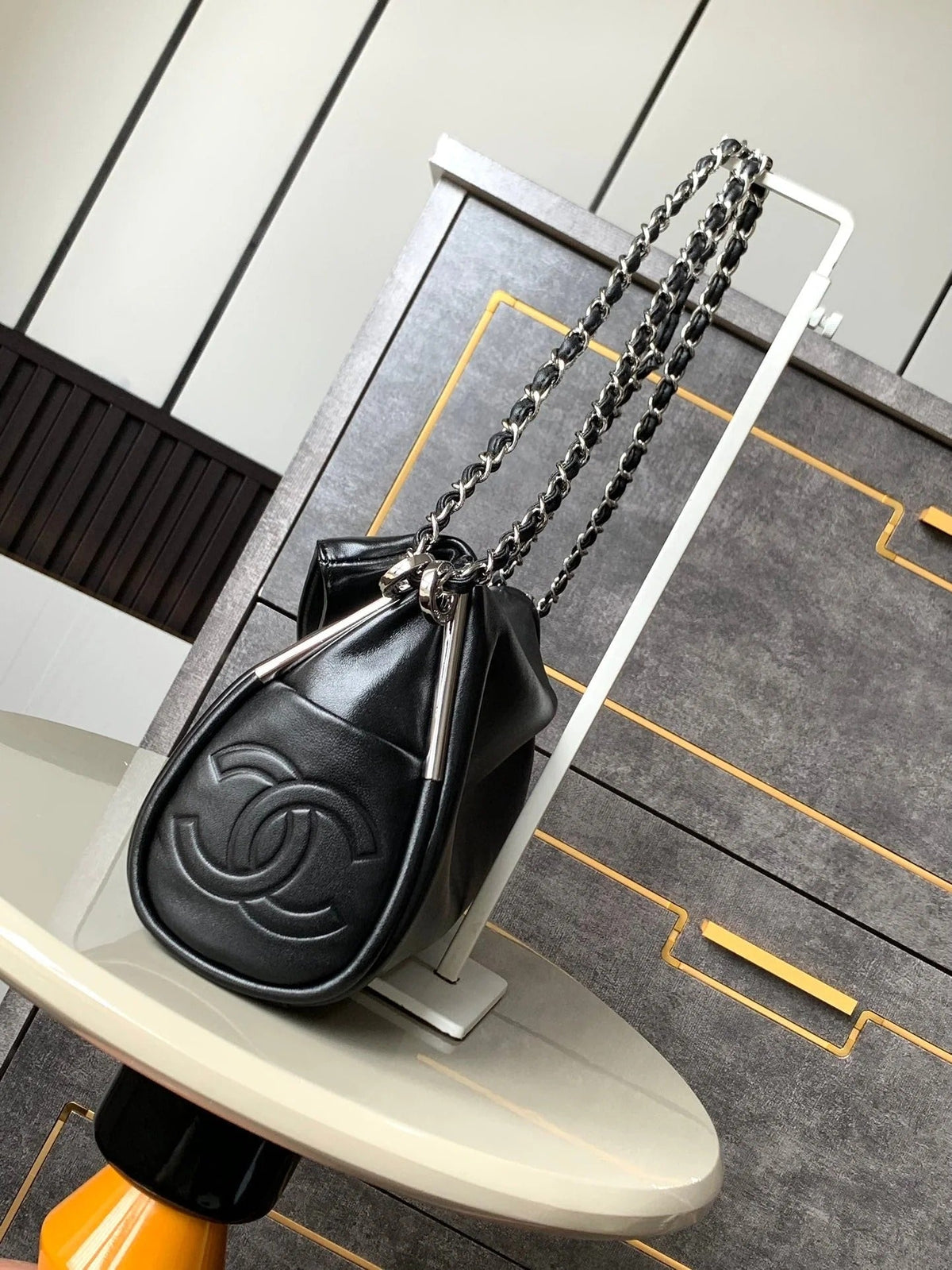 CHANEL 25S HOBO BAG 30 CM IN BLACK SMOOTH CALFSKIN