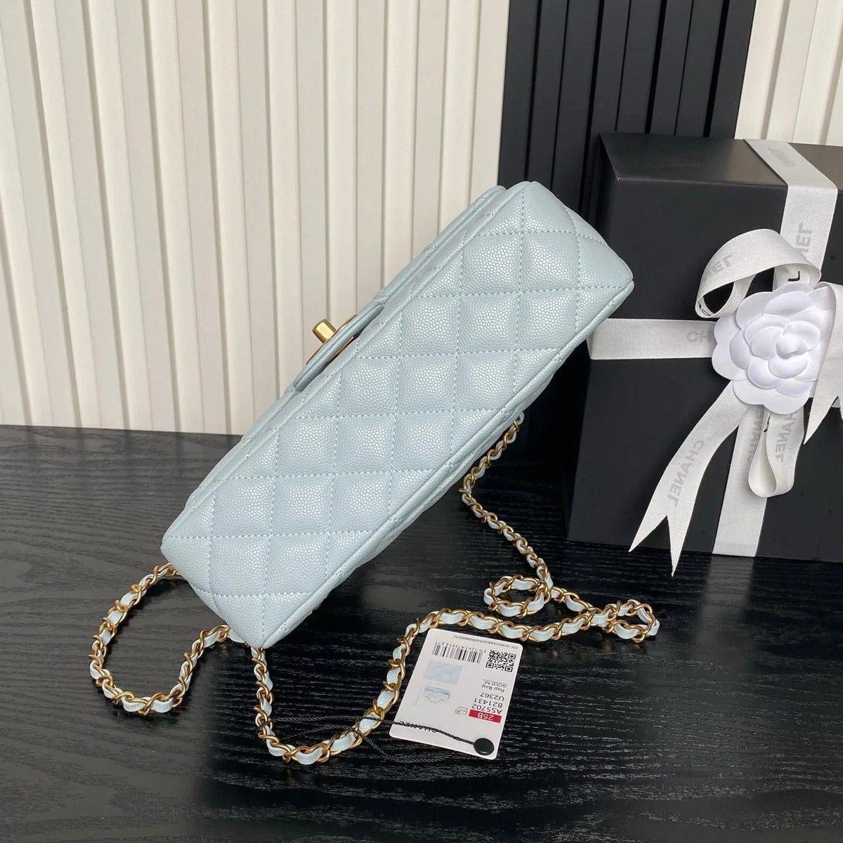 CHANEL 25S FLAP BAG 22 IN LIGHT BLUE CALFSKIN GOLD HARDWARE