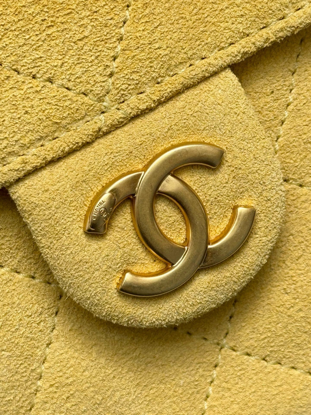 Chanel 2026 Hobo Bag 22cm Yellow Suede
