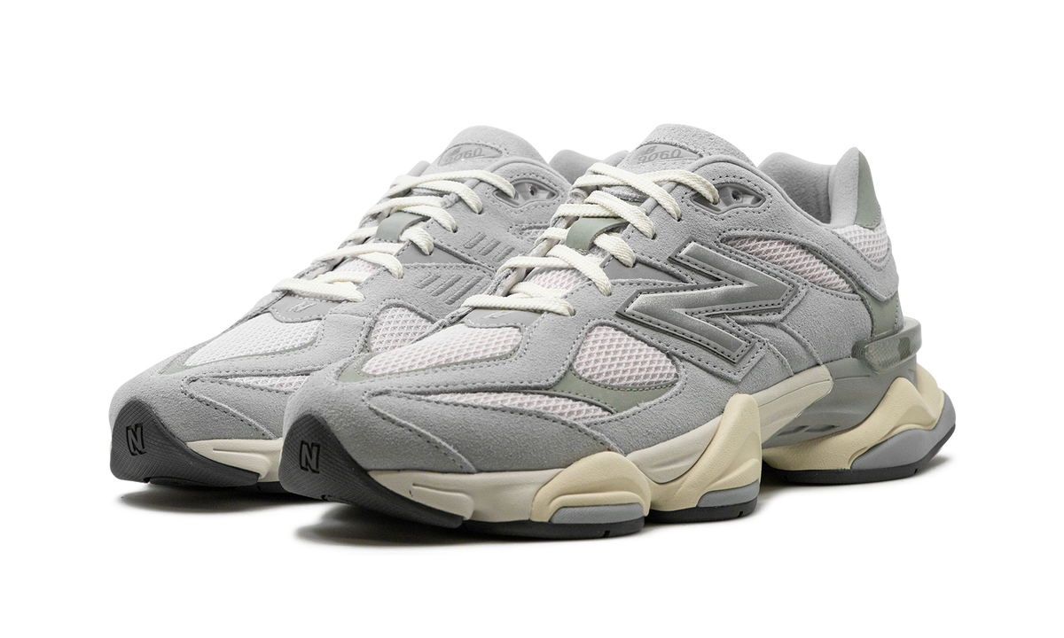 9060 "GRANITE" U9060SFB