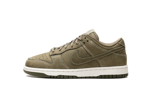Dunk Low "Medium Olive Summit White" IO4550 200
