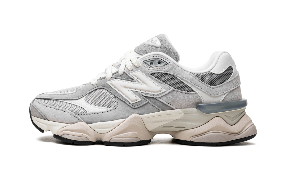 9060 "Slate Grey" U9060EEE